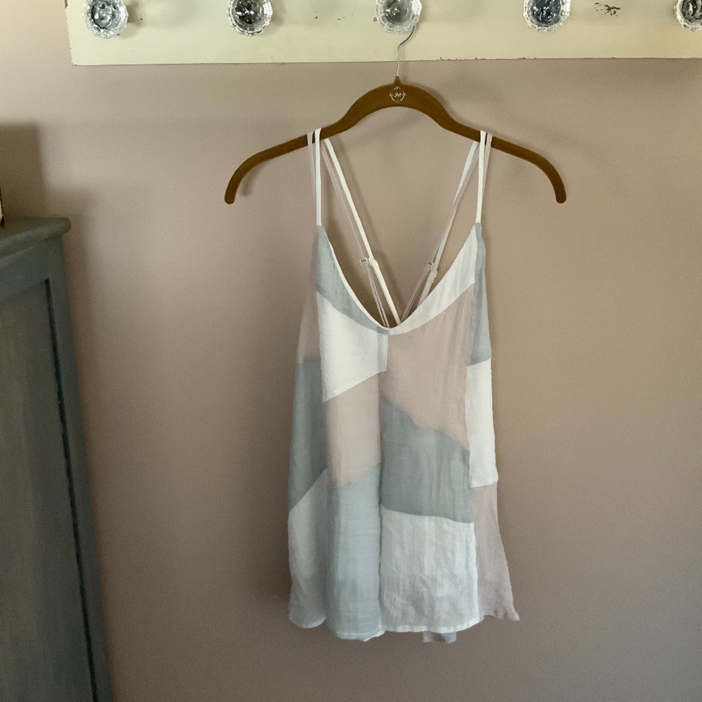 BKE Red patch work tank